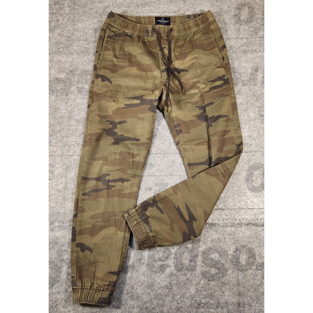 American Eagle camo cargo joggers Women's 29x27.5 Mid Rise demin